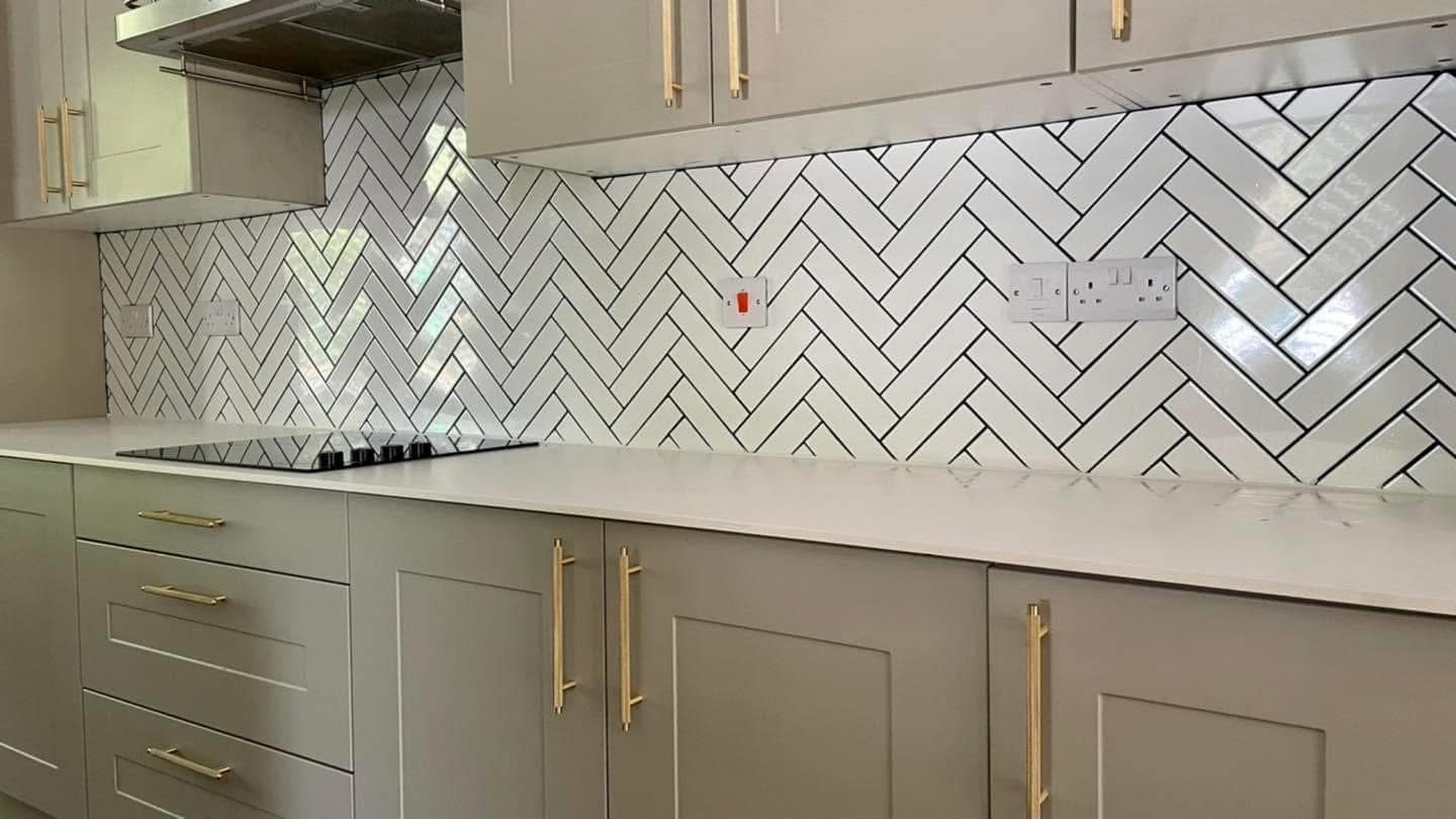 Herringbone kitchen splashback
