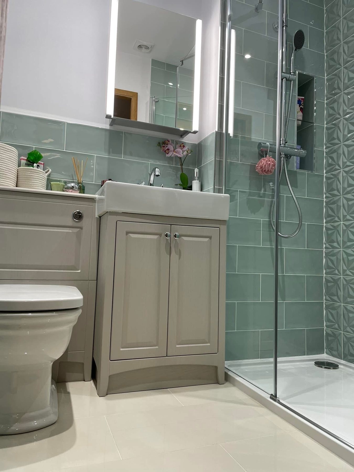Soft green bathroom